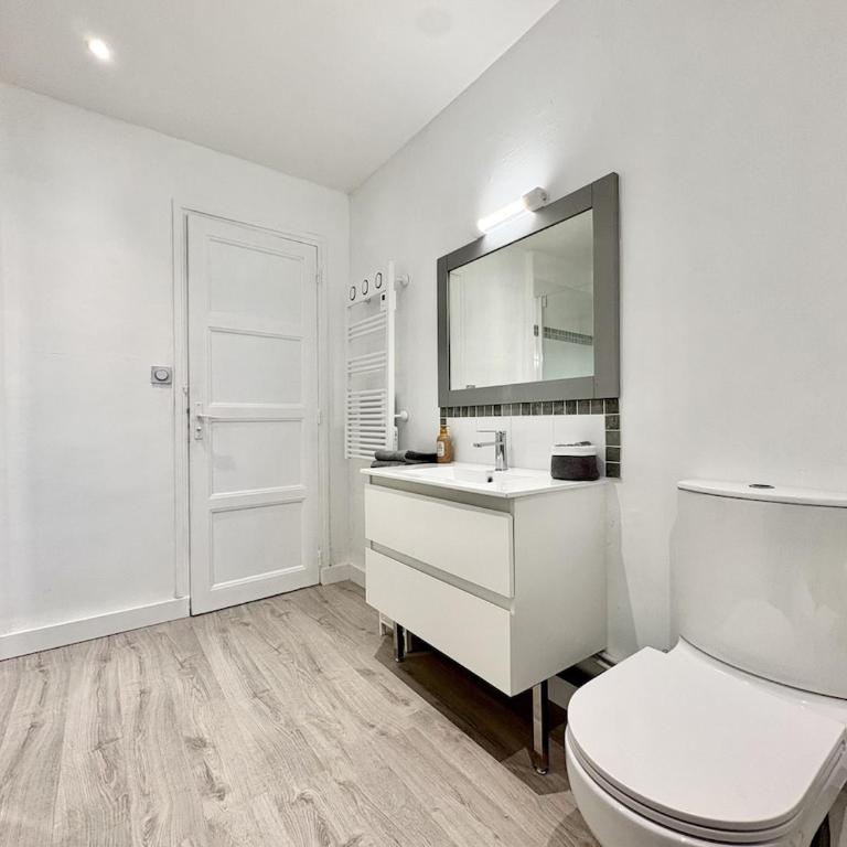 Appartement neuf, front de mer, accès direct plage - Apartment mit 1 Schlafzimmer - 11