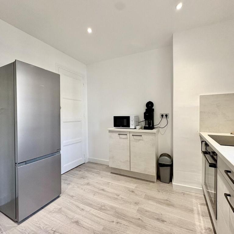 Appartement neuf, front de mer, accès direct plage - Apartment mit 1 Schlafzimmer - 5