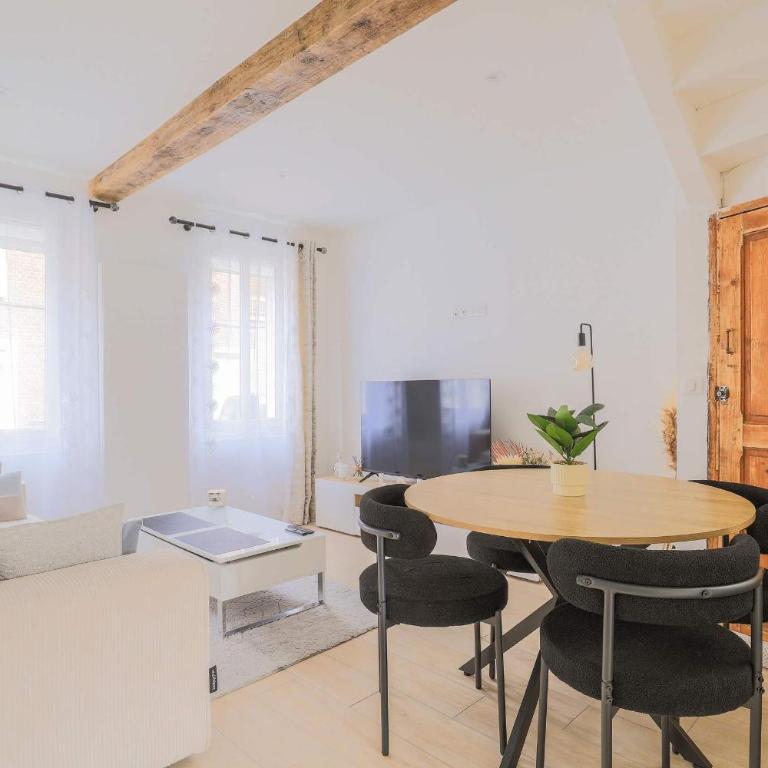 Le Castille - Modern Garden 10 mins from Amiens station - Appartement - 3