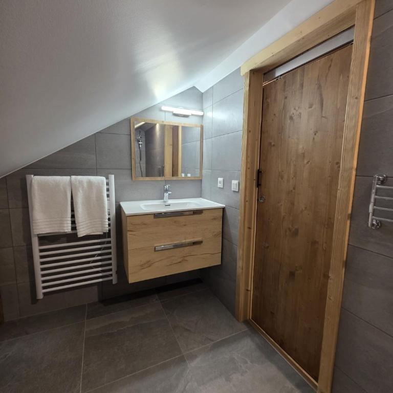Gîtes de La Châtaigneraie - Apartment - 21
