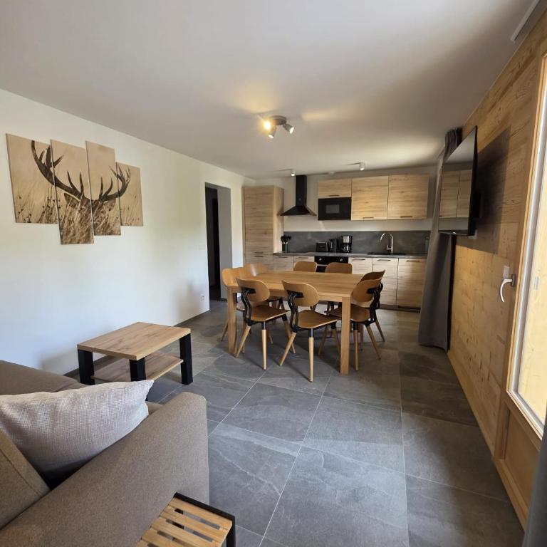 Gîtes de La Châtaigneraie - Apartment - 9