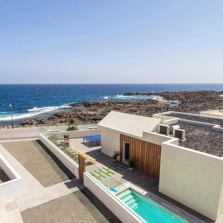 Villa Del Mar by Villa Plus - Villa - 1