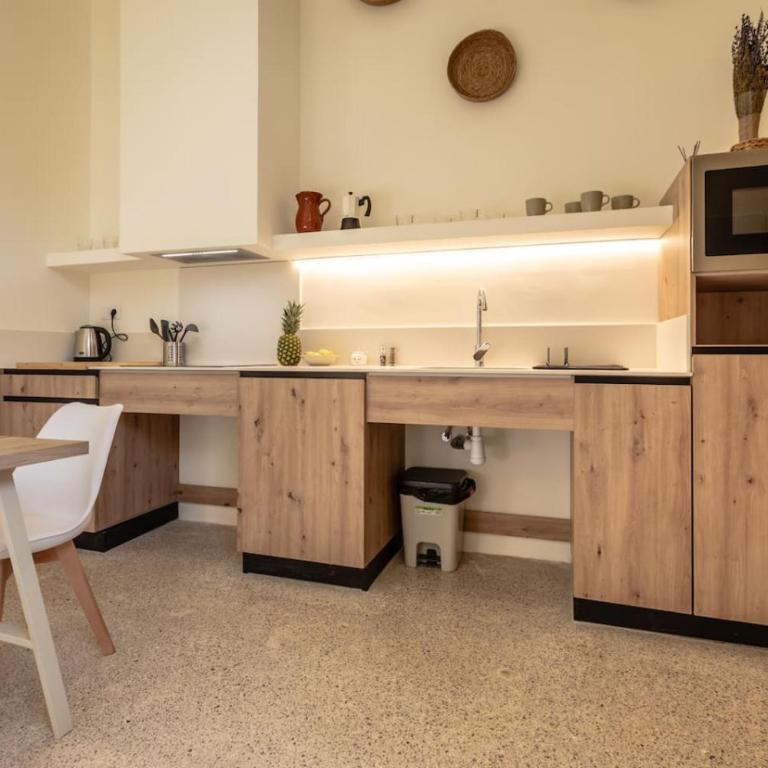PepeFlats - Mediterranean Junior suite and terrace - BD3 - Two-Bedroom Apartment - 5