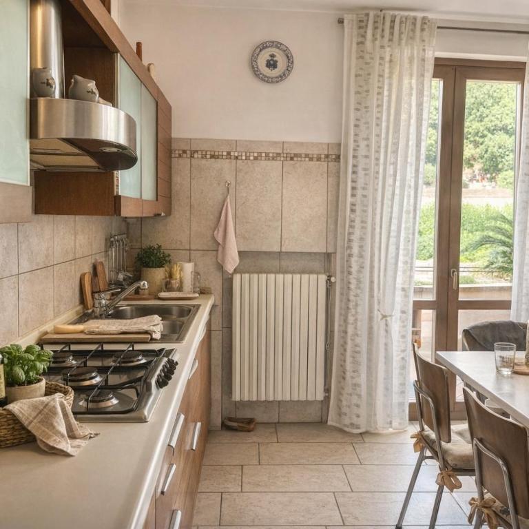 Sunshine Luxury Apartment - spacious house - Lake View - Pool - Two-Bedroom Apartment - 12