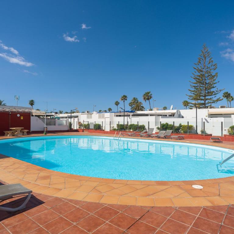 Sunnset House - refurbished 2026 - Two-Bedroom House - 6