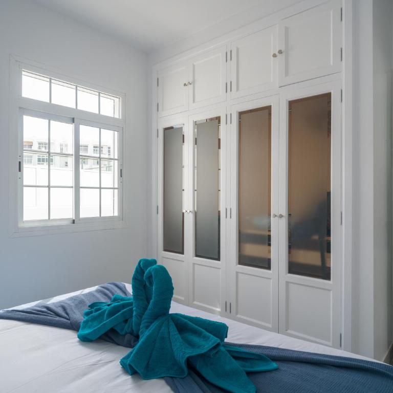 Sunnset House - refurbished 2026 - Two-Bedroom House - 16
