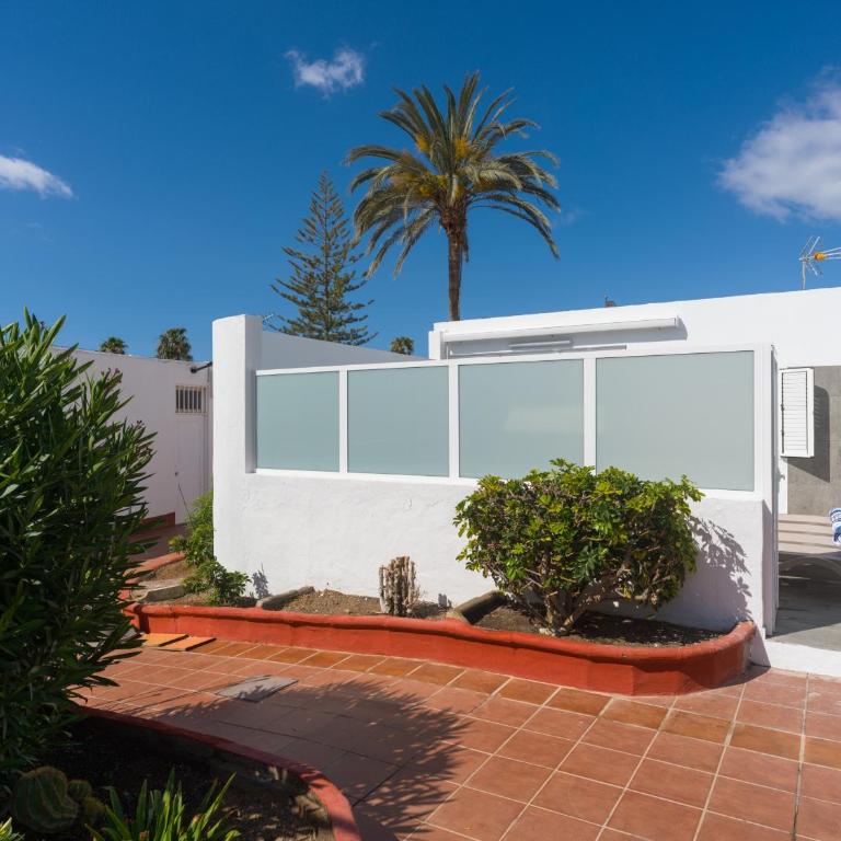 Sunnset House - refurbished 2026 - Two-Bedroom House - 27