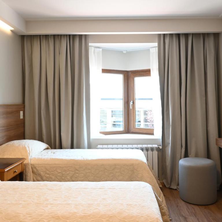 Hotel Nevada - Habitación Triple Clásica - 5