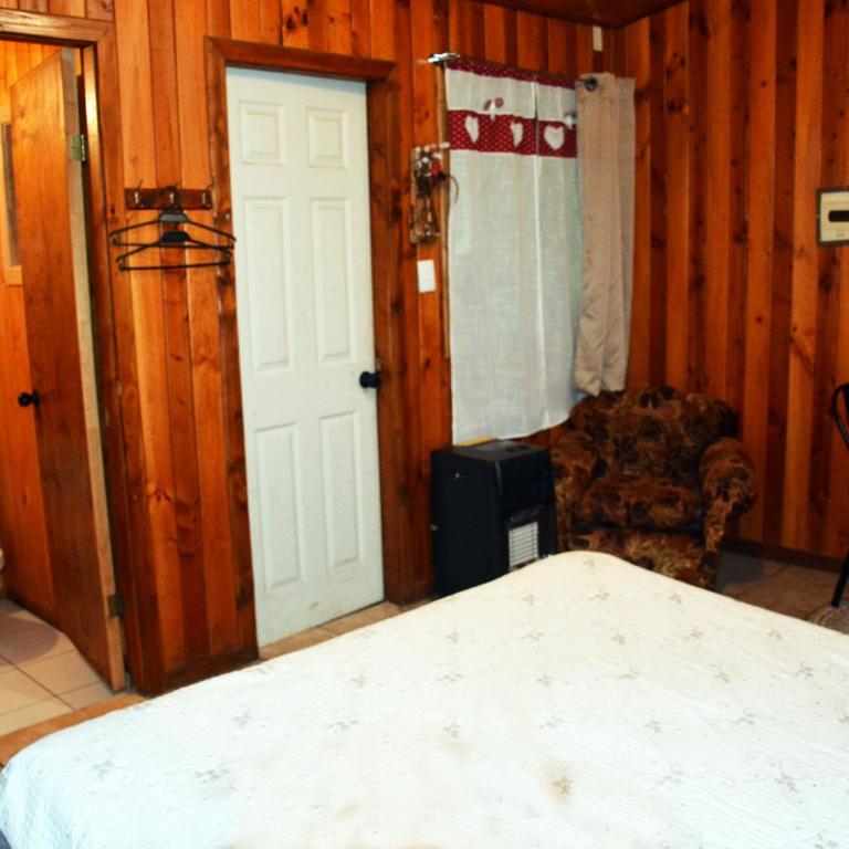 Refugio Ruka Cümelen - Economy Double Room - 7