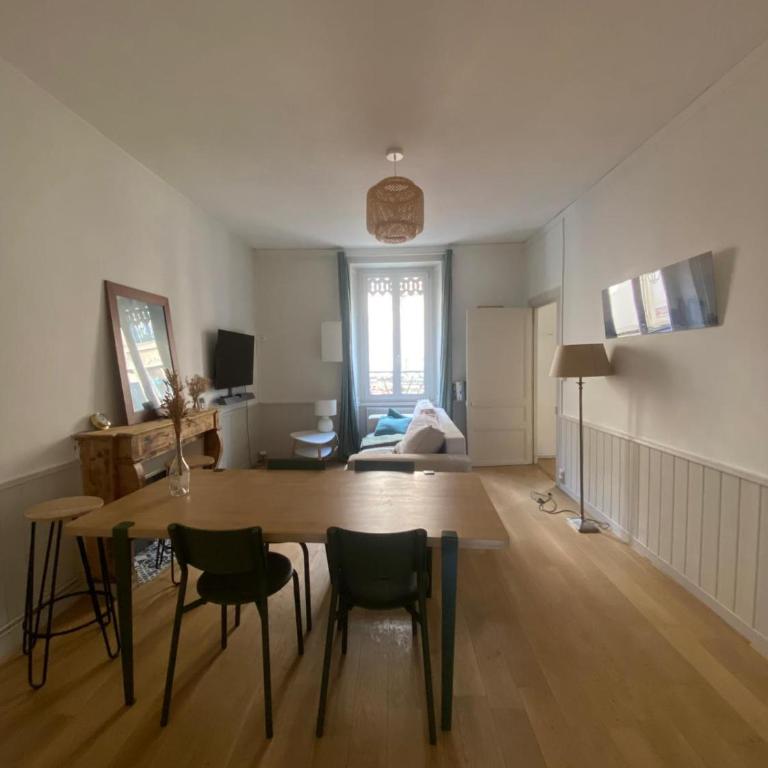 Beau 2 pièces au cœur de Saint-Servan - Appartement 1 Chambre - 3