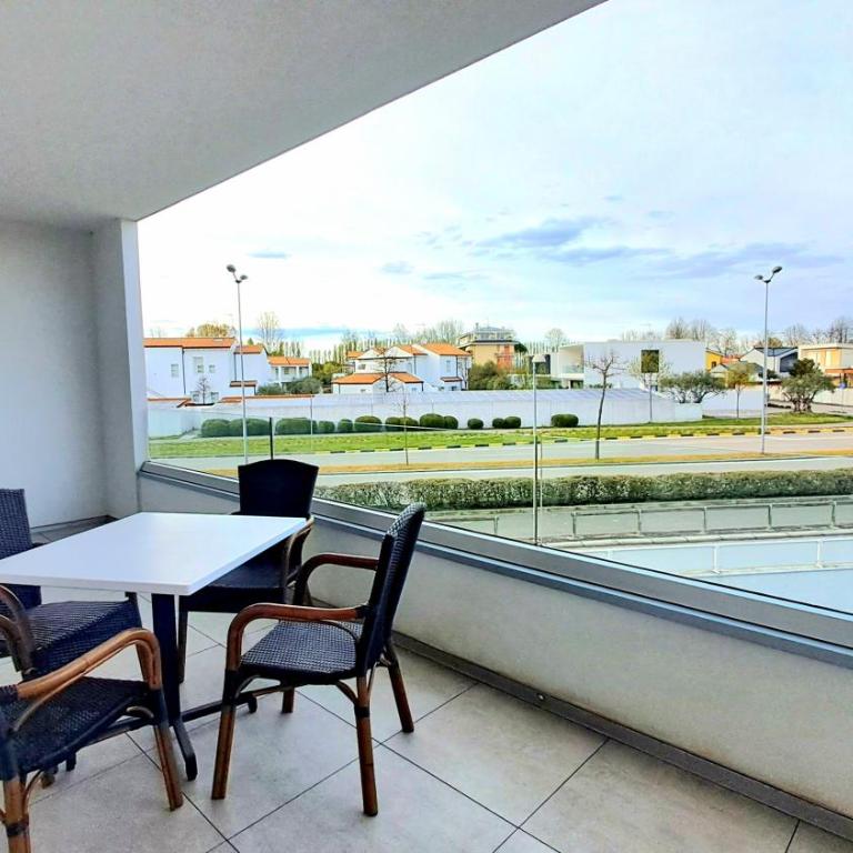 New York Palace - Seasons Real Estate - Lido di Jesolo - Appartamento con 2 Camere da Letto - 5
