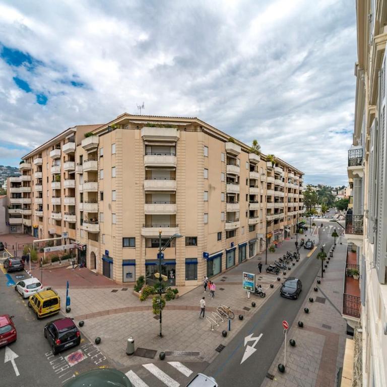 apartment 1 bedroom Cannes Centre rue d'Antibes - Apartamento de 1 dormitorio - 5