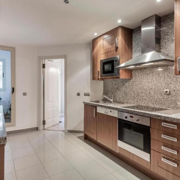 Apartment by Puerto Banus - with parking - Apartamento de 3 dormitorios - 8