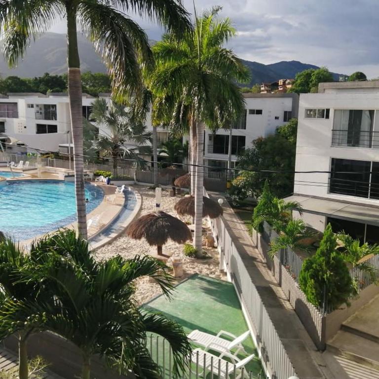 Apartasol Santafe de Antioquia - Apartamento con vistas a la piscina - 2
