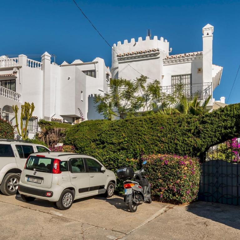 Los olivos villa with heated pool - Villa - 32