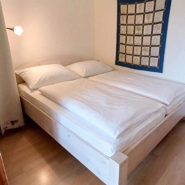ELISABETH Haus KMB Seeappartement am Ossiacher See, Hallenbad, Skiarena Gerlitzen - Apartment mit 2 Schlafzimmern und Balkon - 4