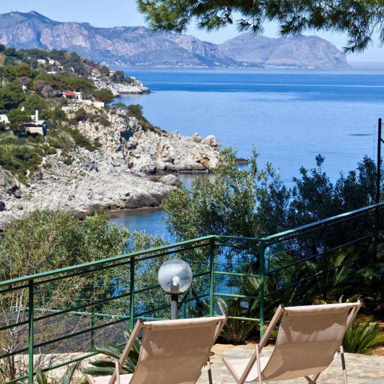 VFH Residence Flavia -Tre Piscine - Appartamento con 2 Camere da Letto, Terrazza e Vista Mare - 6