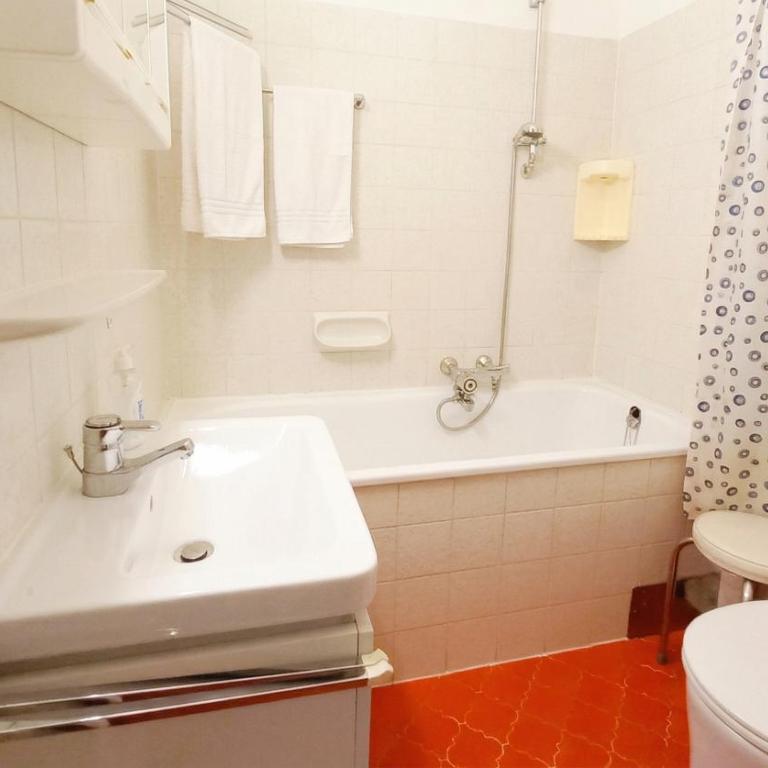 JÜRGEN Haus KMB Seeappartement am Ossiacher See, Hallenbad, Skiarena Gerlitzen - Apartment mit 1 Schlafzimmer - 9