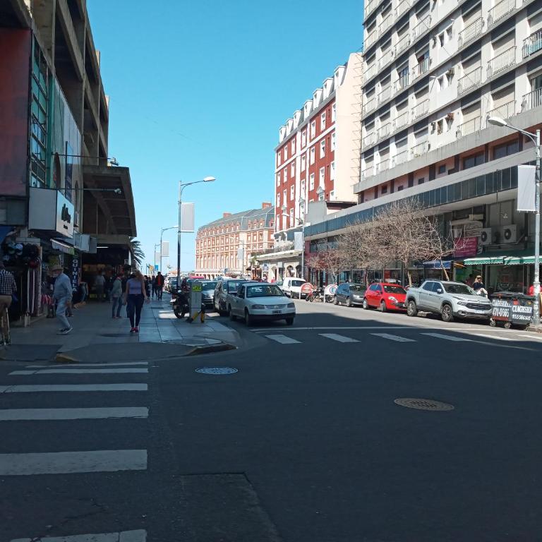 1 AMBIENTE PLENO CENTRO - CASINO - Apartamento de 1 dormitorio - 28