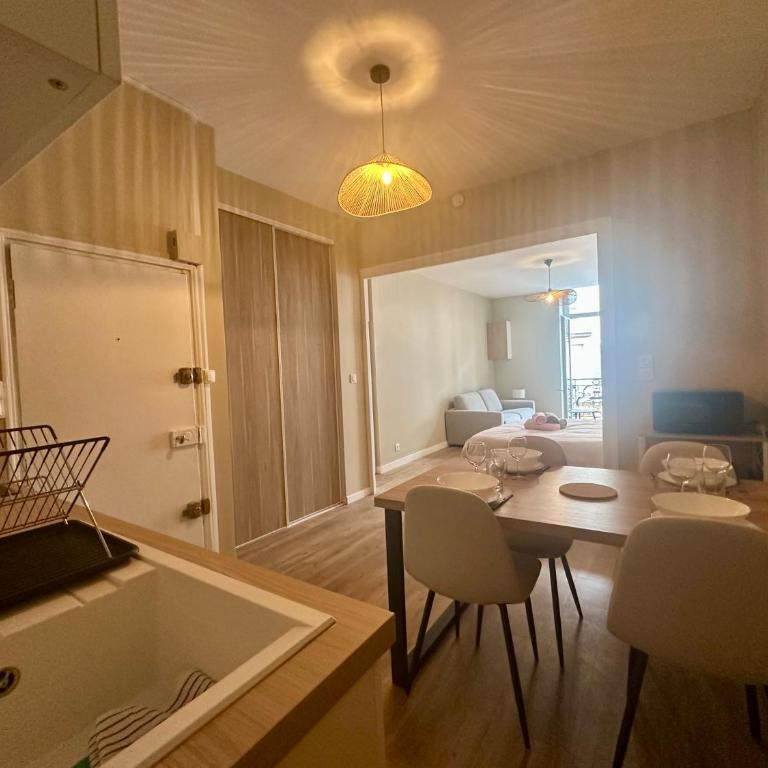 Rousseau Central, climatisé, entièrement rénové - Apartamento - 43