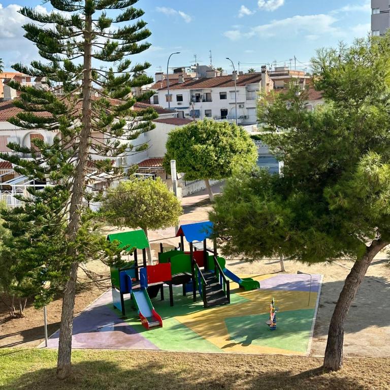 Apartamento a pie de playa en Santa Pola - Apartamento de 3 dormitorios - 29