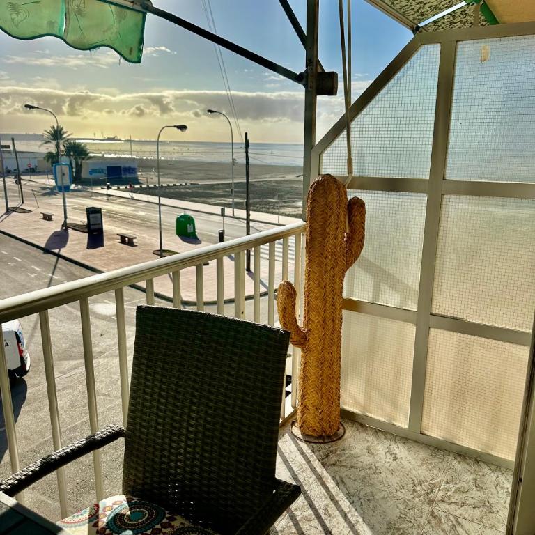 Apartamento a pie de playa en Santa Pola - Apartamento de 3 dormitorios - 61