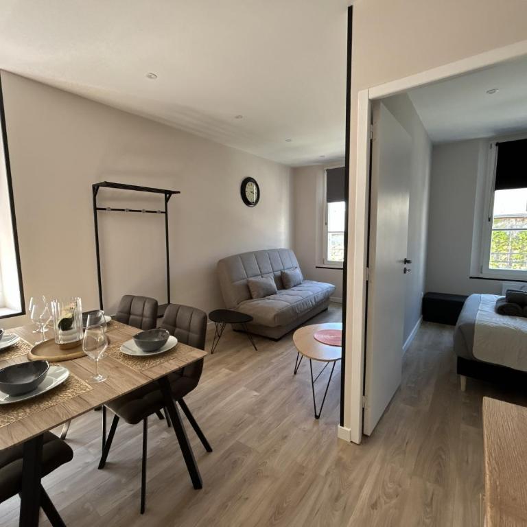 Appartement rénové avec cuisine équipée et douche - Appartement 1 Chambre - 20