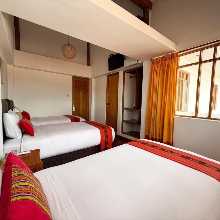 Hotel Monasterio San Pedro - Triple Room - 3