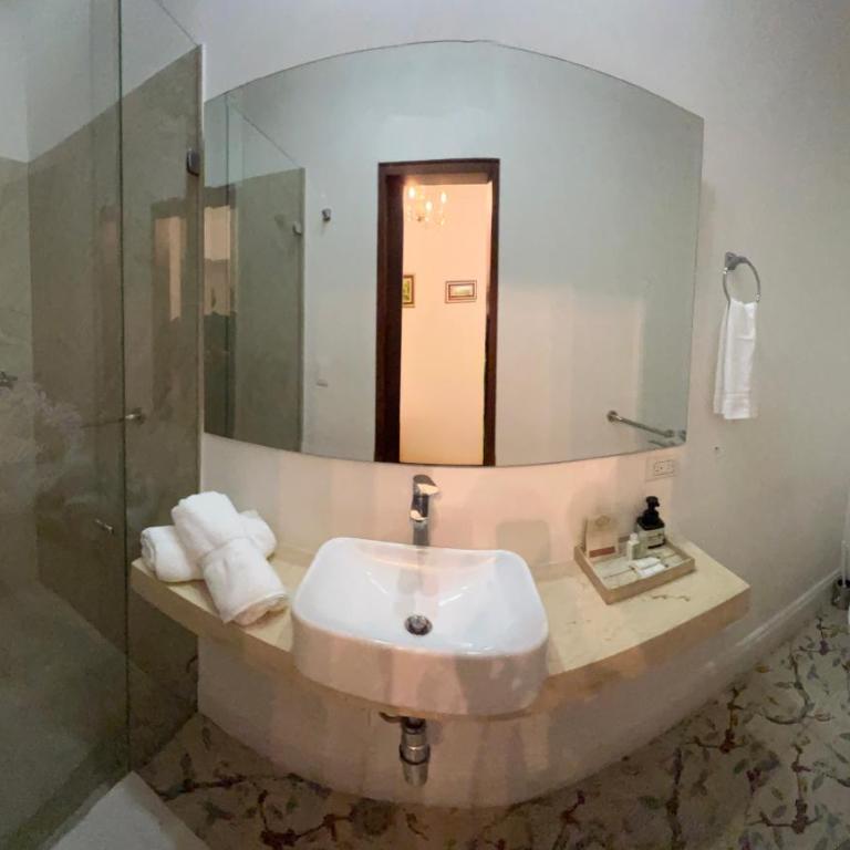 Leclerc Hotel Boutique Cali Granada - Habitación Individual Deluxe - 6