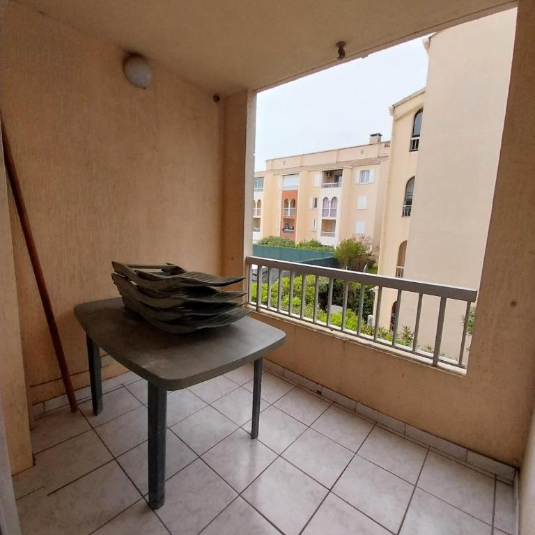 T2 tout confort 5 personnes 1 chambre avec balcon et garage Fréjus - Appartamento con 2 Camere da Letto - 9