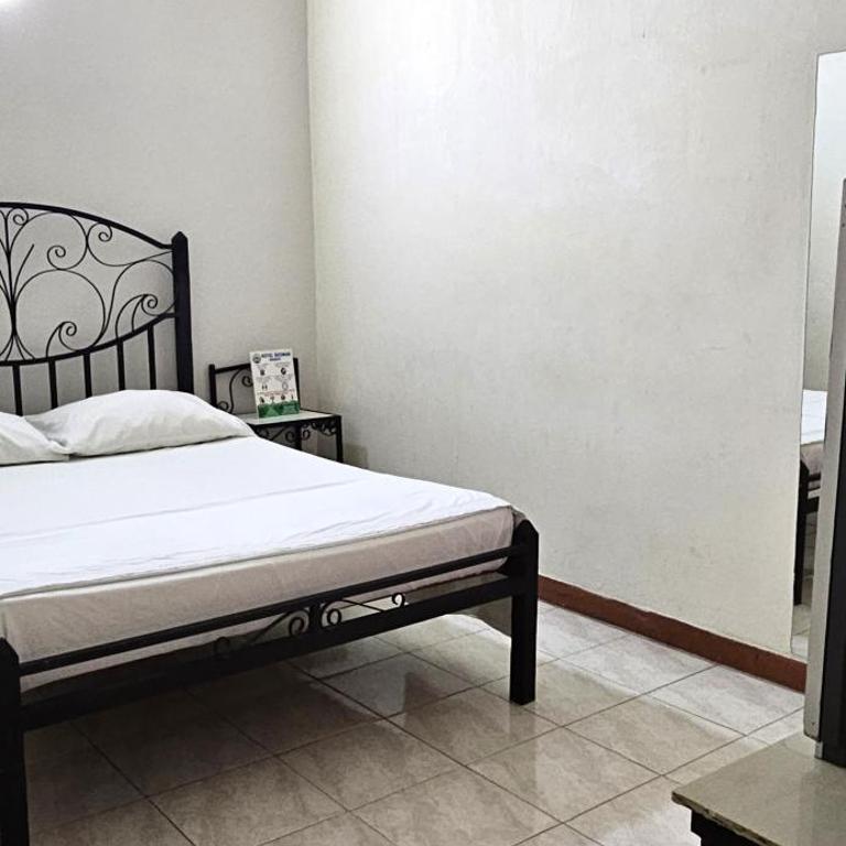 Hotel Terraza Girardot - Habitación Doble Estándar con ventilador - 1