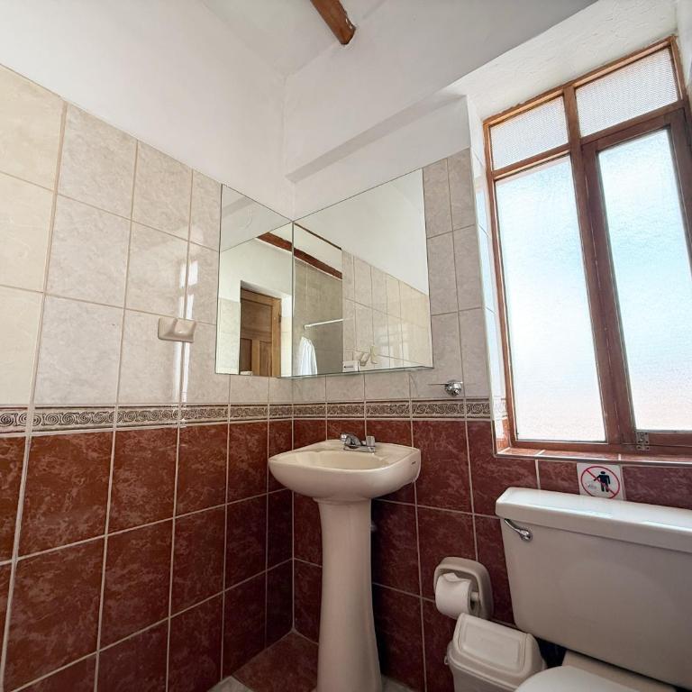 Hotel Monasterio San Pedro - Economy Double Room - 4