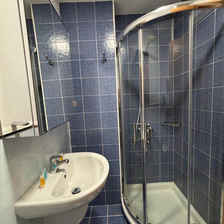 Apartamentos Rosamar - One-Bedroom Apartment with Balcony - 4