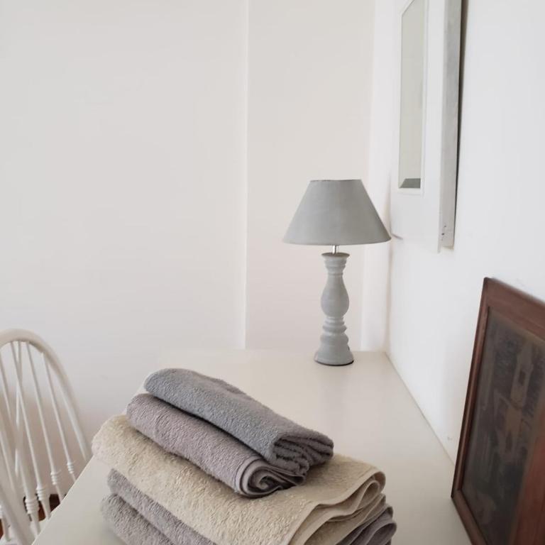 Amplio y cómodo en peatonal - Two-Bedroom Apartment - 14
