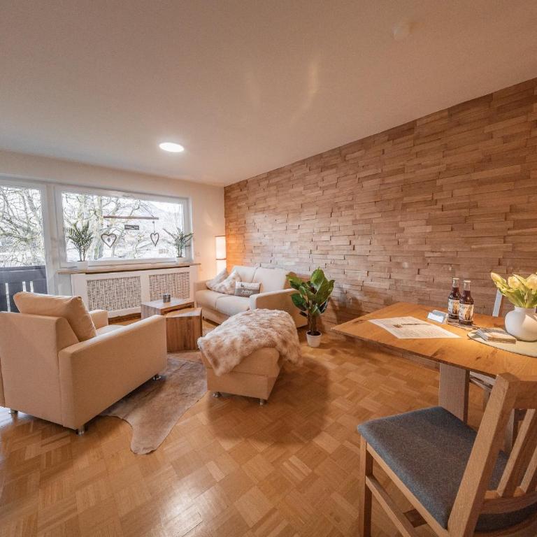 Allgäu Living l Ferienwohnung Ifenblick - Oberstdorf im Allgäu - Ifenblick Panorama & Parkplatz - Apartment mit 1 Schlafzimmer - 15