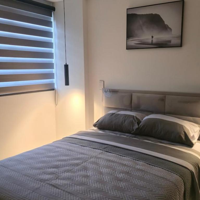 Departamento 1 Dormitorio en Equipetrol - Two-Bedroom Apartment - 12