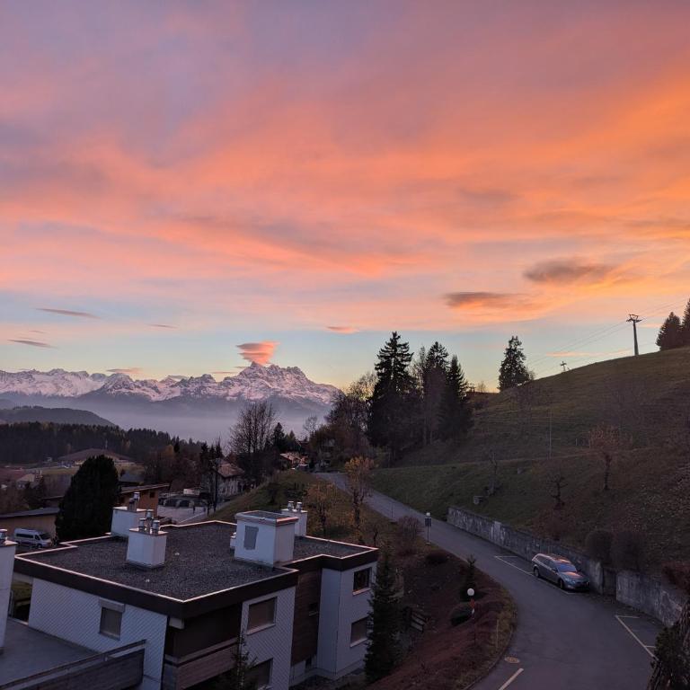 Stunning Alpine Views 3 bedroom apartment Leysin - Apartment mit Blick auf die Berge - 4