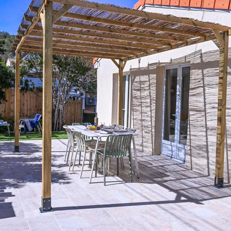VILLA RIVA, terrasse plein sud, plage à pied, 4 à 6 personnes - Appartamento con 2 Camere da Letto - 8