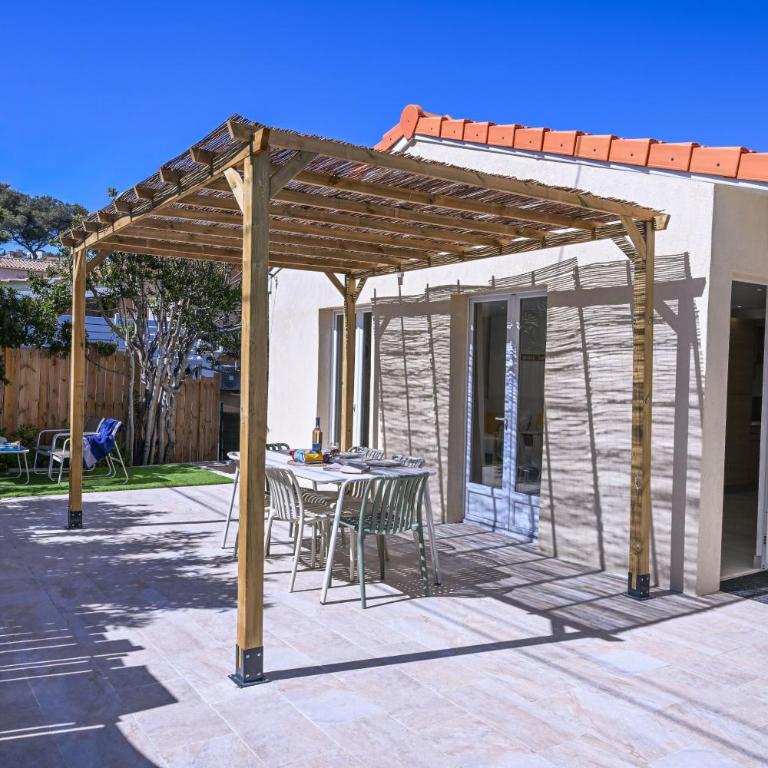 VILLA RIVA, terrasse plein sud, plage à pied, 4 à 6 personnes - Appartamento con 2 Camere da Letto - 11