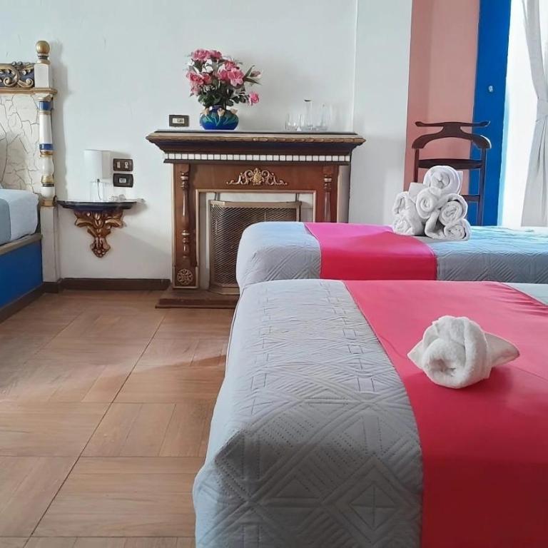 Mesón Yollotl - Family Room - 9