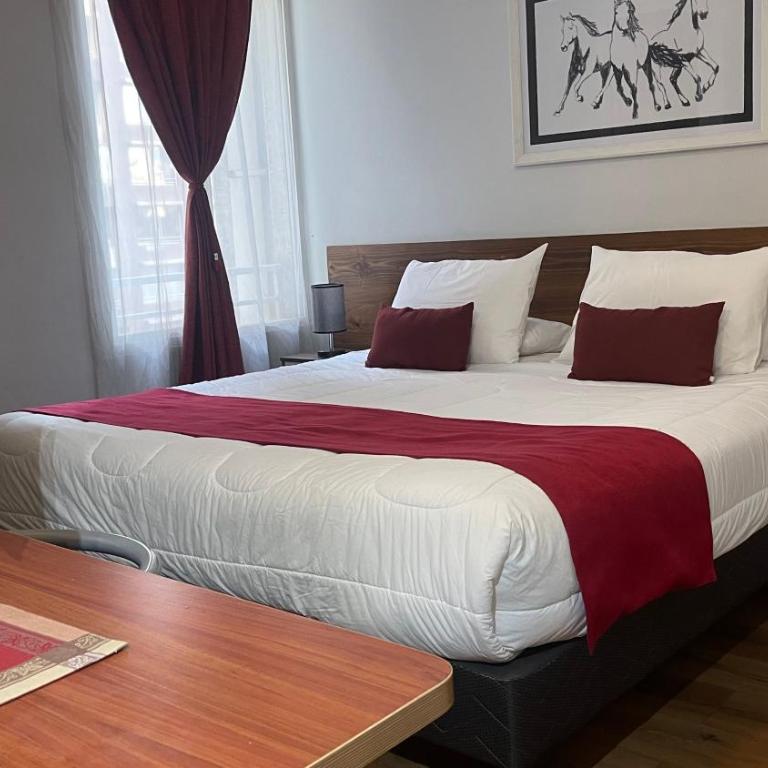 VR Suite Santiago - Apartment (2 Adults) - 1