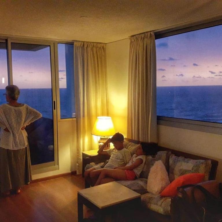 Vista al Río de La Plata - Two-Bedroom Apartment - 1