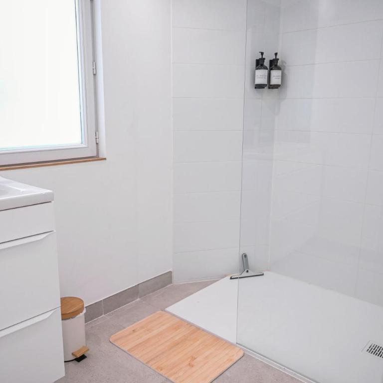 VILLA RIVA, terrasse plein sud, plage à pied, 4 à 6 personnes - Appartamento con 2 Camere da Letto - 41