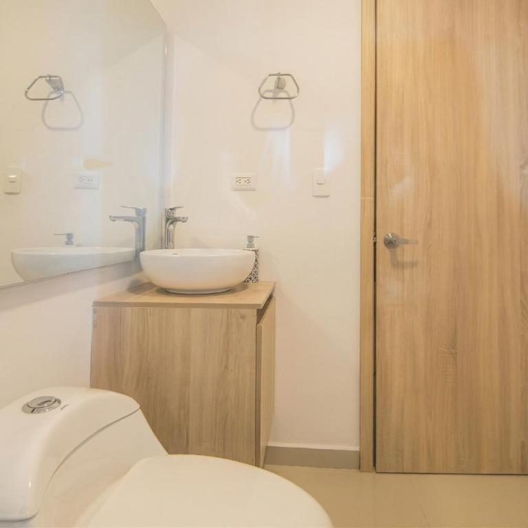 Apartamento exclusivo a una cuadra de la playa - Two-Bedroom Apartment - 3