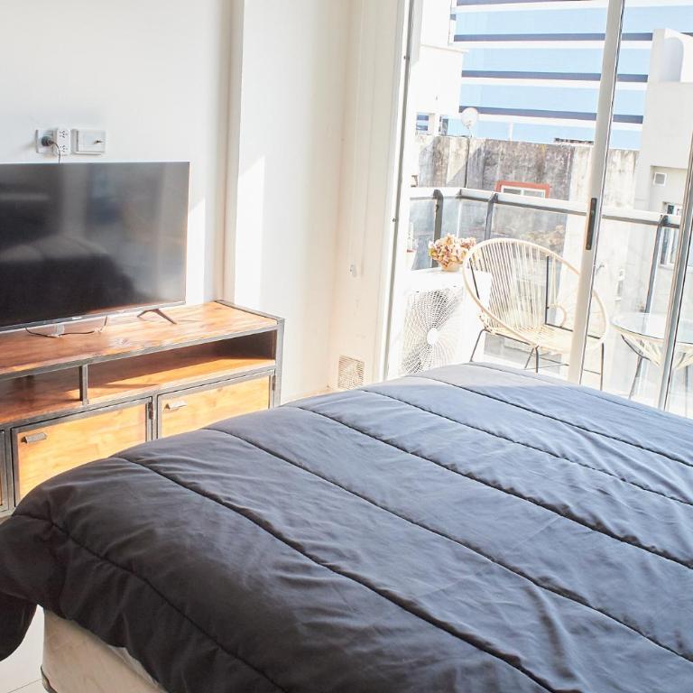 Inmejorable! Piso alto en Centro BsAs, Moderno con parrilla y pileta 3 pax - Estudio con balcón - 1
