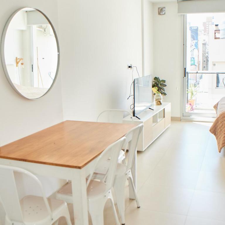 Inmejorable! Piso alto en Centro BsAs, Moderno con parrilla y pileta 3 pax - Estudio con balcón - 26