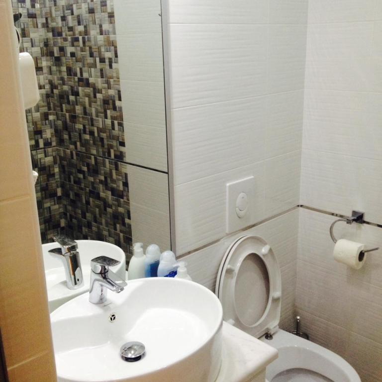 Apartments Croma - Dvokrevetna Soba sa Bračnim Krevetom - 3