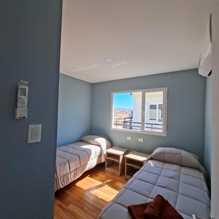 Complejo Ana - Three-Bedroom Apartment - 1