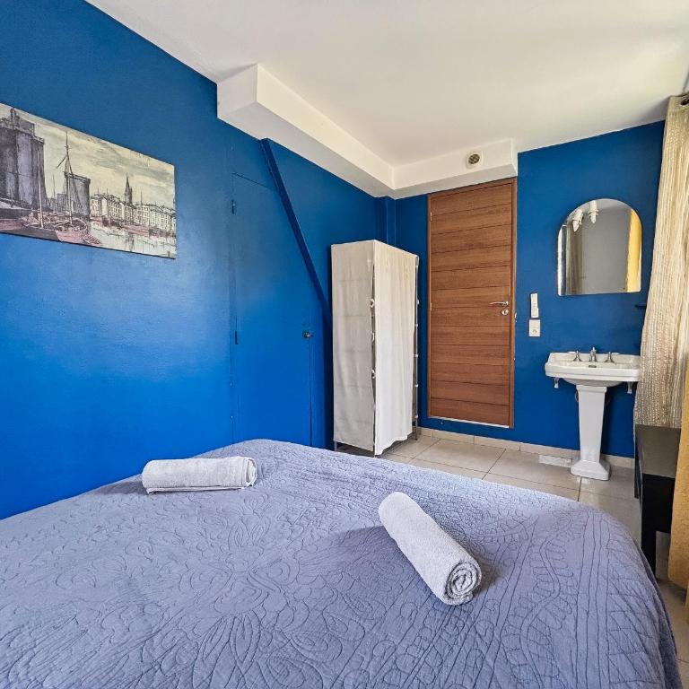 Villa Face a La Mer à Antibes - Maison 5 Chambres - 21