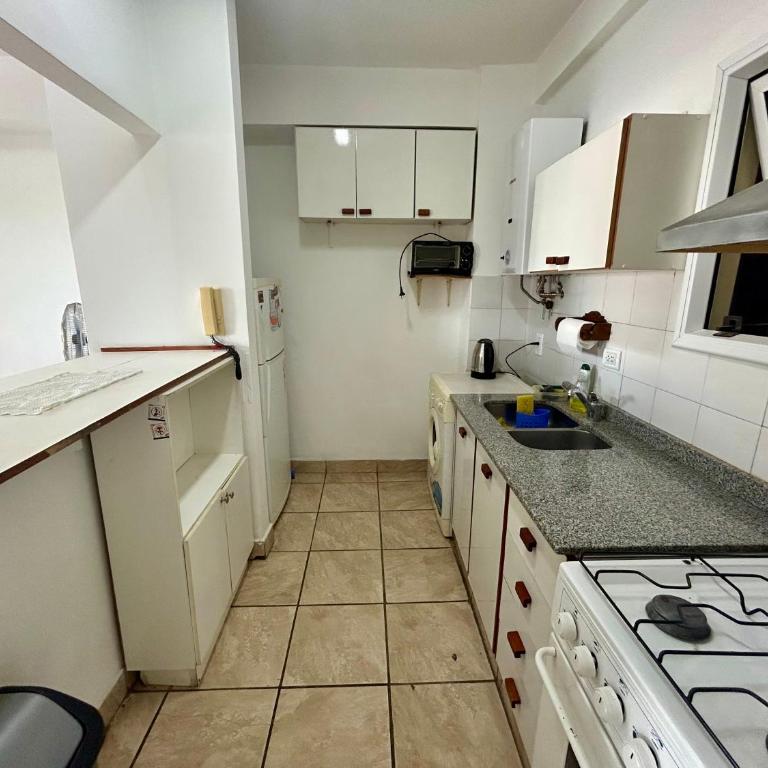 Comodo Depto en Av Poeta Lugones en Nva Cba - Apartamento de 1 dormitorio con balcón - 11